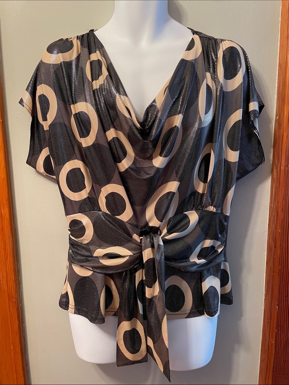 JOSEPH RIBKOFF Cowl-Neck Shiny Slinky Black & Tan Circle-Print Tie-Front Top